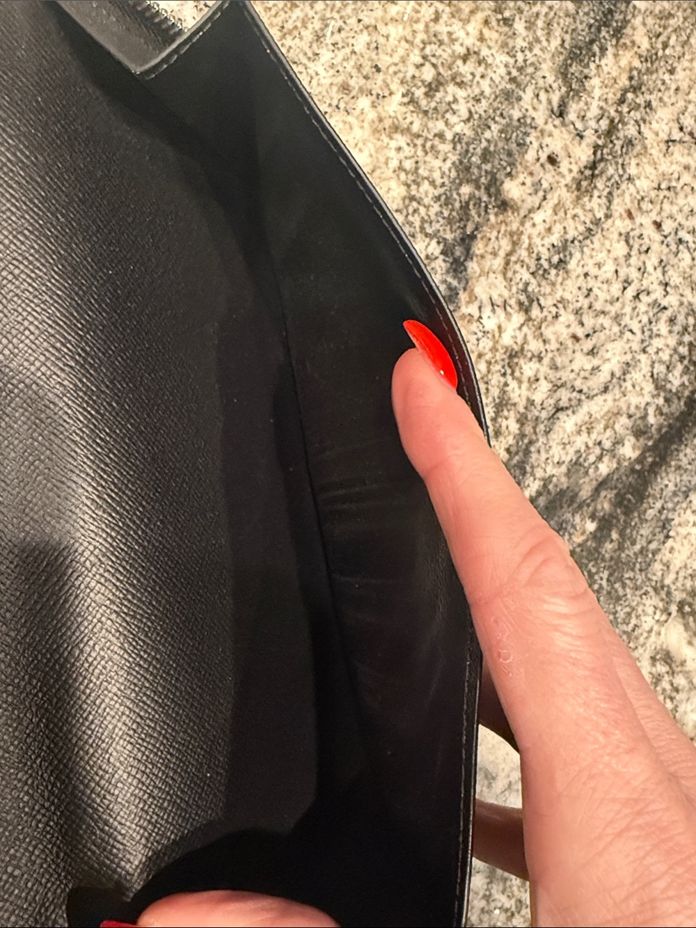 Louis Vuitton Black Zippy Leather Wallet - Picture 5 of 6